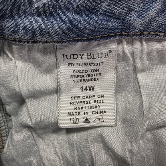 Judy Blue Jeans Womens 14W Light Wash Distressed Star Pocket Stretch JB88723 LT - Picture 6 of 10